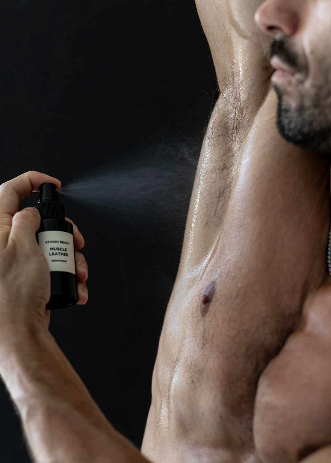 Muscle Leather Spray Deodorant